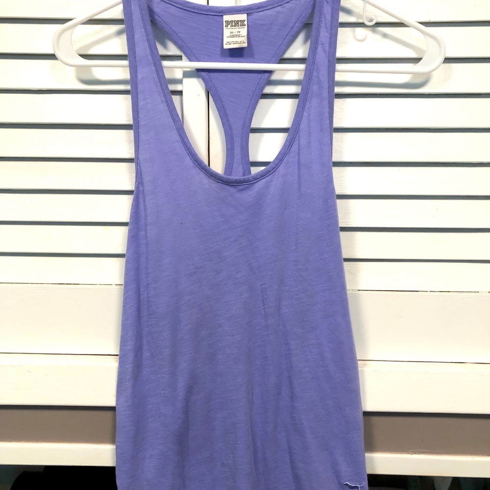 VS pink tank